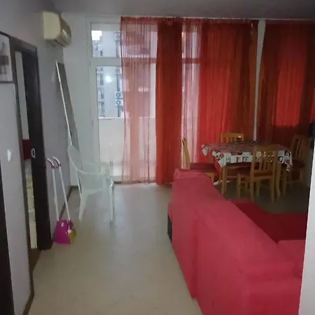 Апартаменты Sunny Apartment